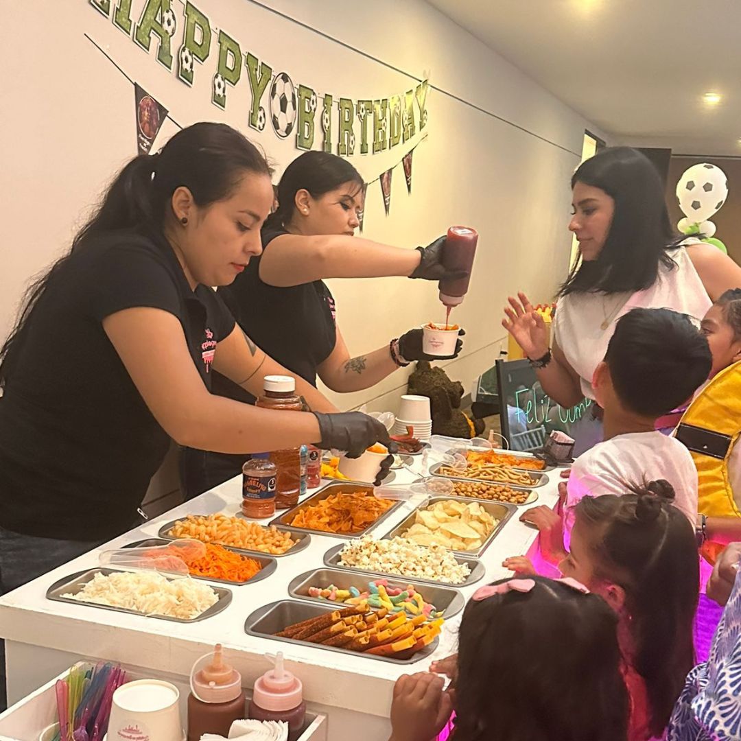 Carrito de papas fritas para eventos en CDMX
